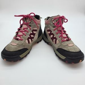 Sperry off road hiker grey suede with pink top sider hiking boot. Size 6